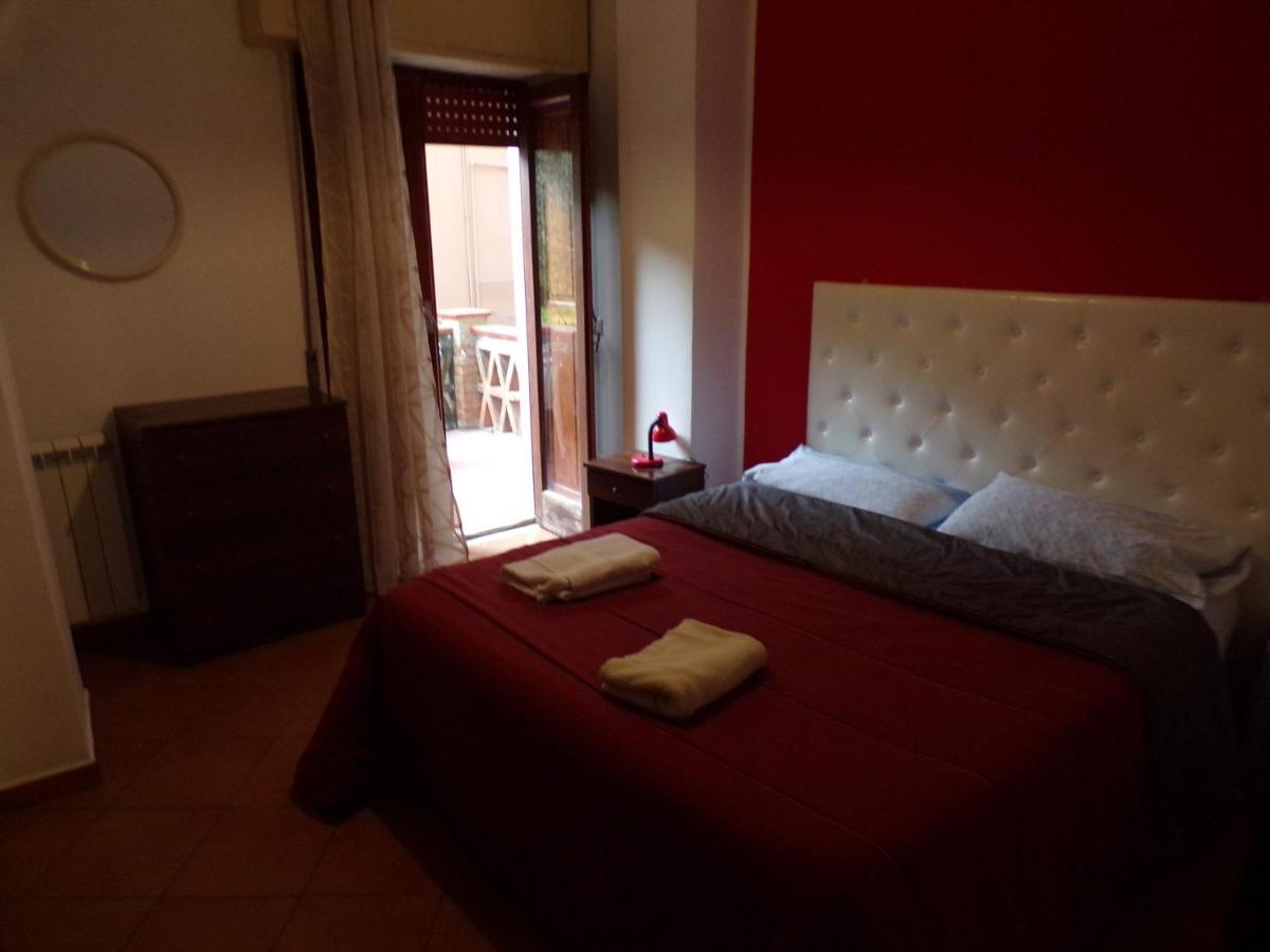 Il Porticciolo Apartment Giardini Naxos Eksteriør bilde